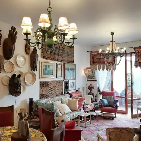 La Rosa Del Deserto, Versilia